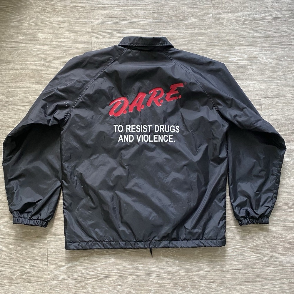 D.A.R.E. To Resist Drugs and Violence Nylon Coach Jacket Men's M Black READ